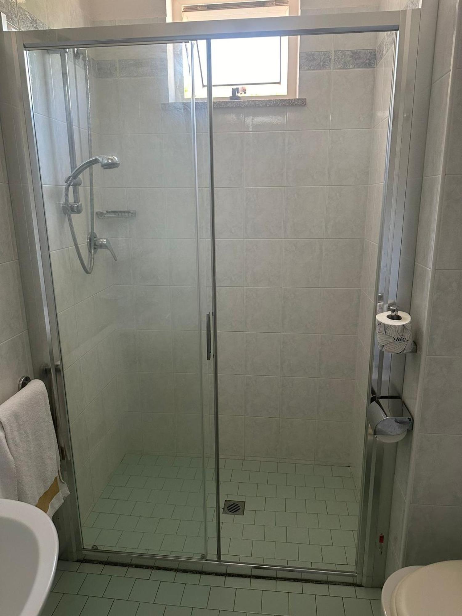 מיסאנו אדריאטיקו Hotel Caesar מראה חיצוני תמונה